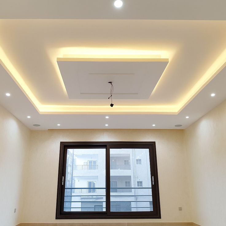 Faux plafond à cadre carré rétro-éclairé LED et gorge