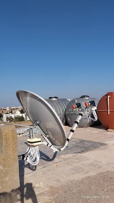 Parabole sur terrasse