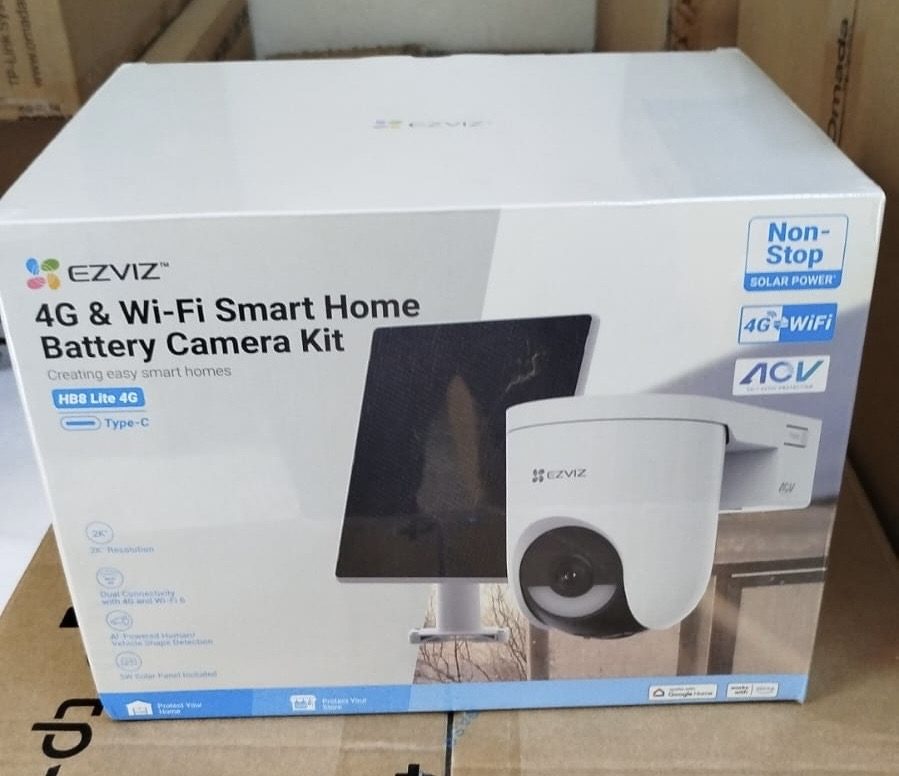 Boîte d'un kit caméra solaire 4G et Wi-Fi