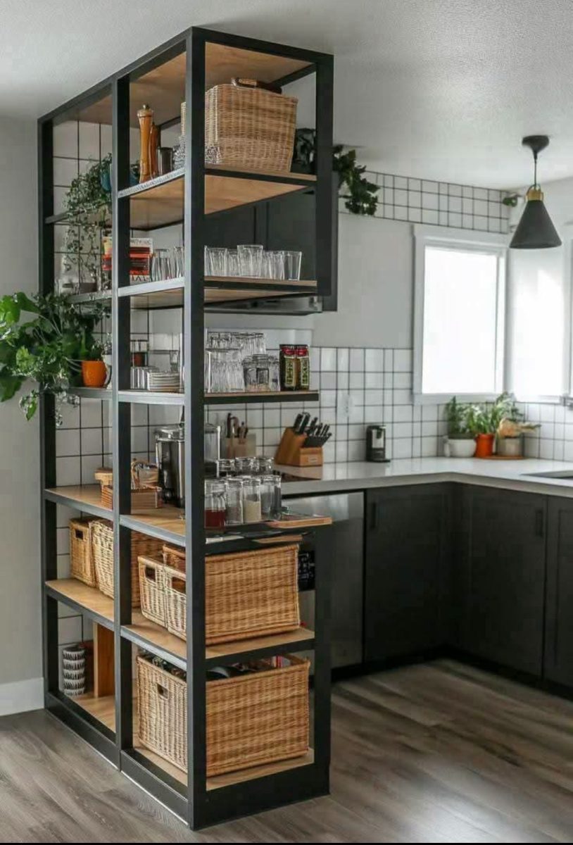 Meuble de séparation de cuisine en métal noir et bois