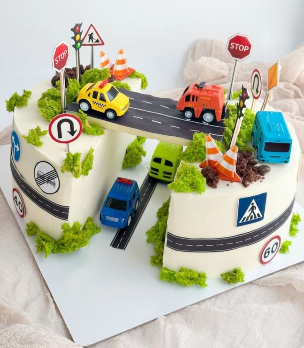 Gâteau décoré sur le thème de la circulation