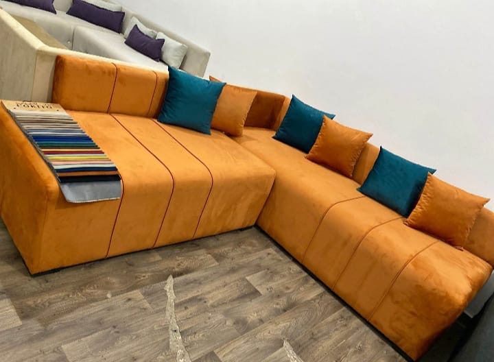 Canape d'angle en velours orange
