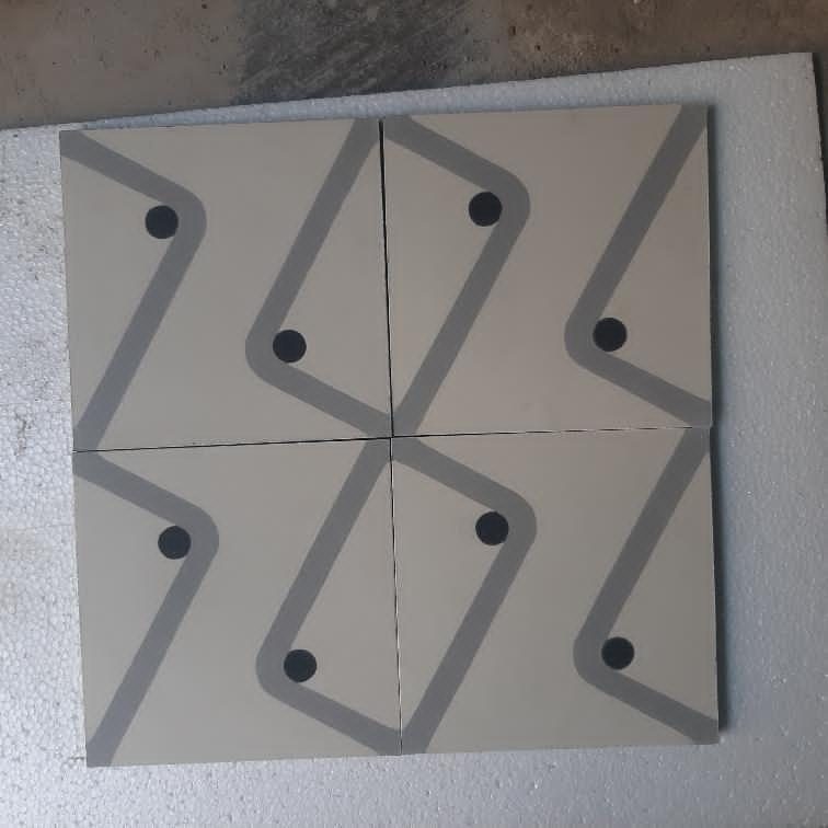 Carreaux de ciment à motif graphique a Meknes