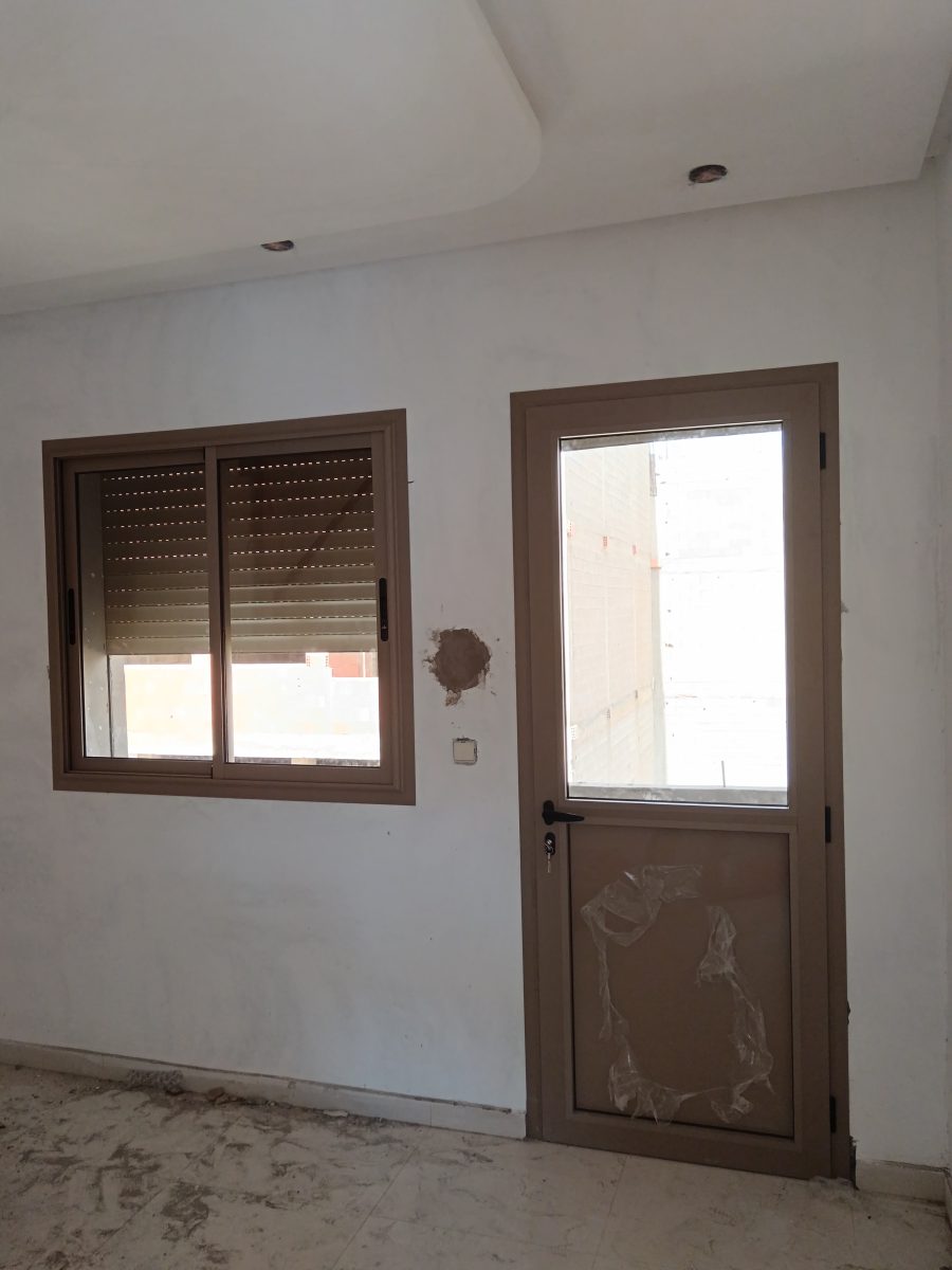 Fenêtre et porte-fenêtre en aluminium a Temara