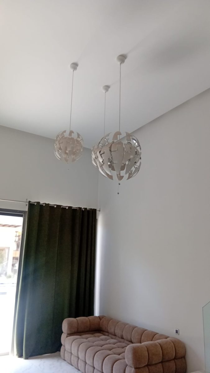 Suspensions globe design en hauteur