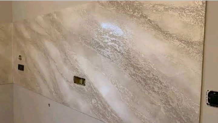 Mur décoratif marbré brillant