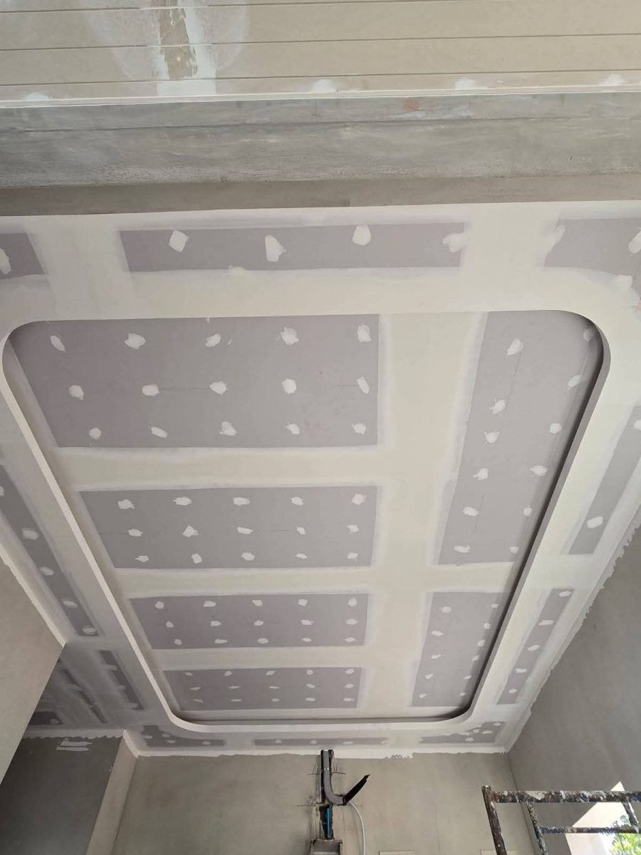 Faux plafond en placo à caisson arrondi