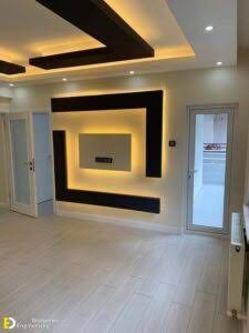 Mur télé en plâtre à niche rétroéclairée