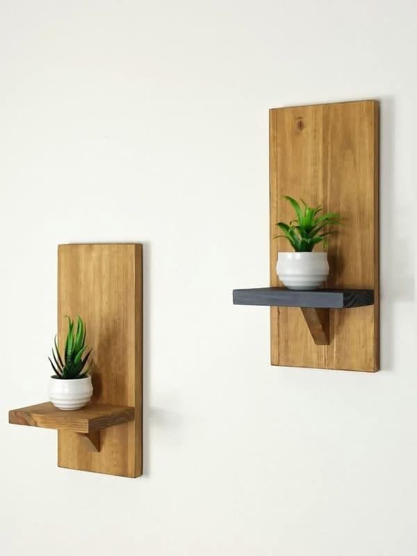 Tablettes murales en bois massif à plantes