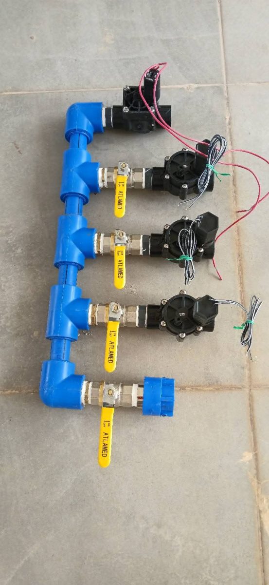 Nourrice d'électrovannes d'arrosage automatique