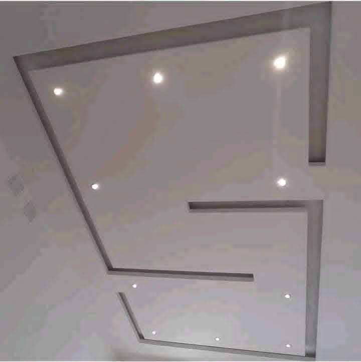 Faux plafond en plâtre à décrochement en méandre