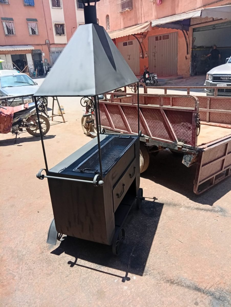 Chariot de cuisson mobile en métal à hotte
