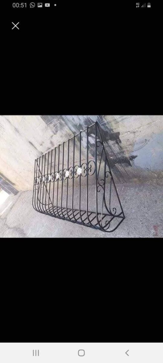 Ferronnier / soudeur à Casablanca — Said El Baroudi