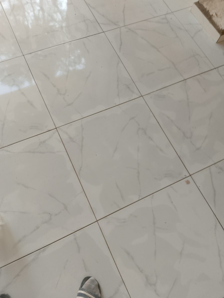 Carrelage à Mohammédia — Noudine Abdelkhaleq