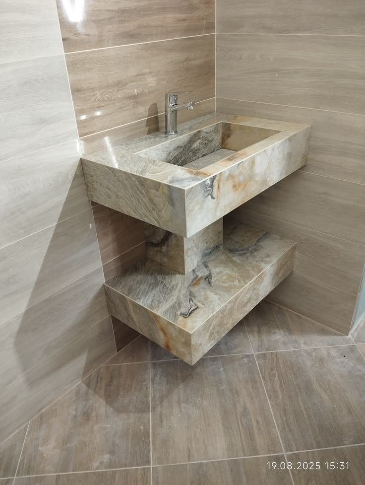 Carrelage à Béni Mellal — نورالدين المعلم