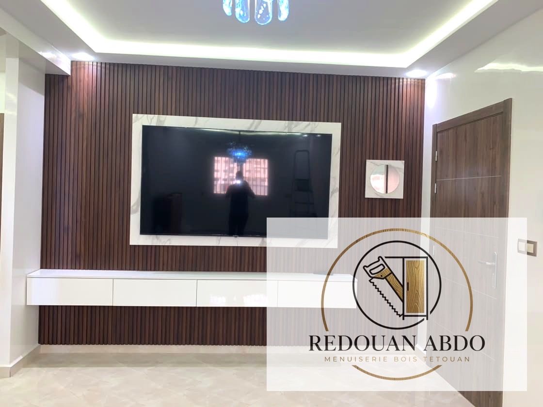 Menuiserie à Tétouan — رضوان عبد الخالق