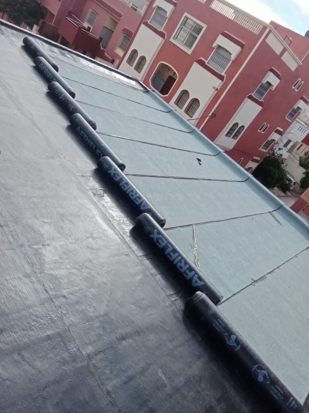 Étanchéité / humidité à Laâyoune — Ayoub Madridi