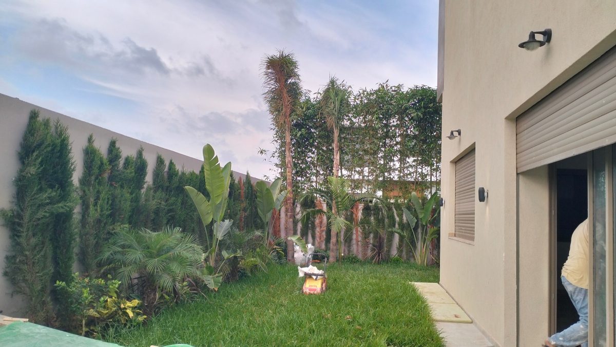 Jardinage / paysagisme à Bouskoura — Paysage Lhoussain