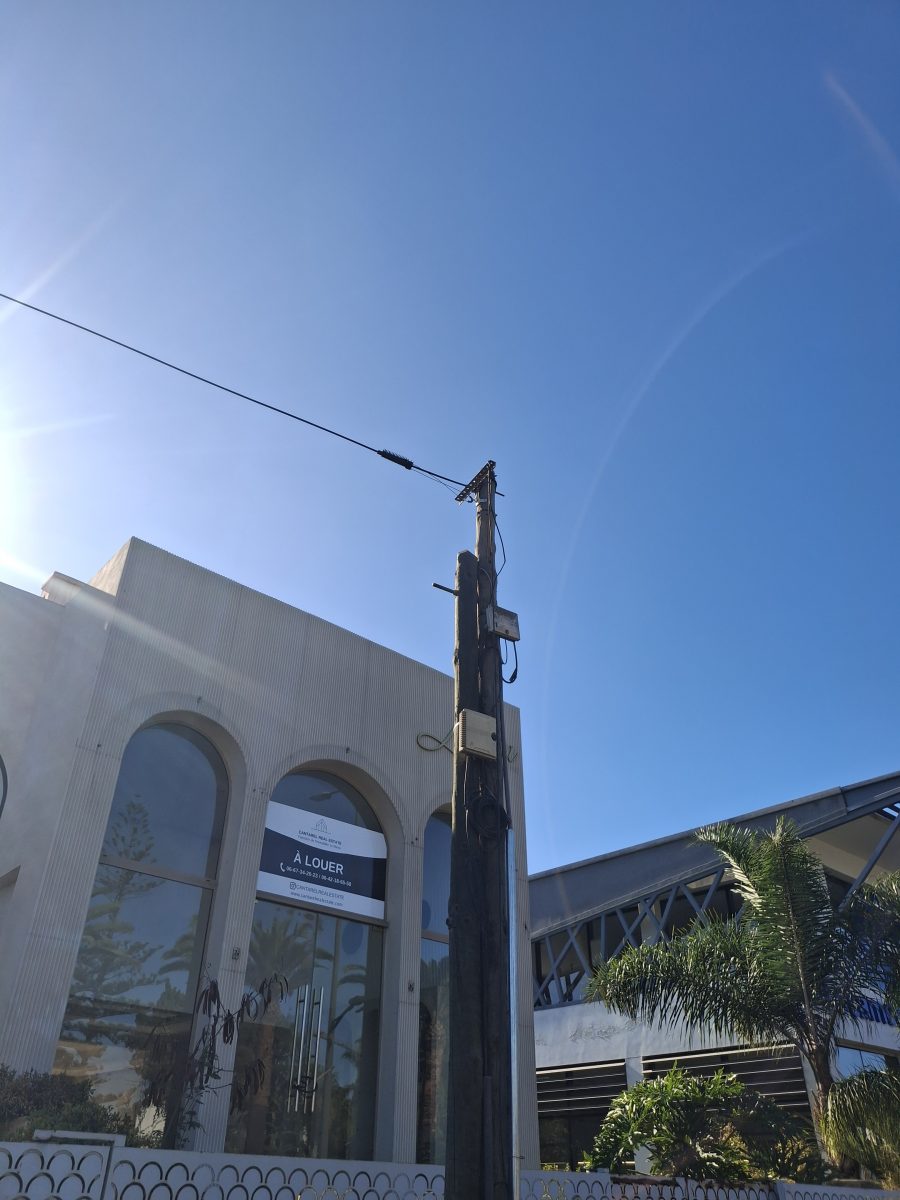 Réparation téléphone / informatique à Casablanca — Abd Jalil Lazaar