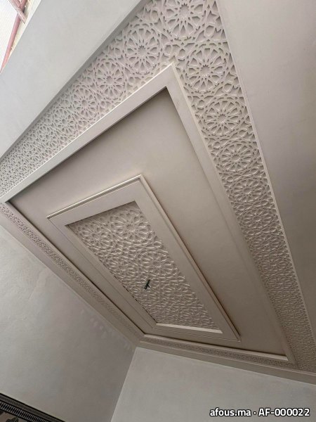 Plafond en plâtre arabesque ajouré