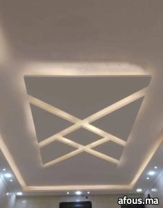 Faux plafond plâtre géométrique en croix — Casablanca