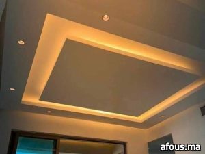 Faux plafond en plâtre à cadre à gorge lumineuse LED chaude — Fès