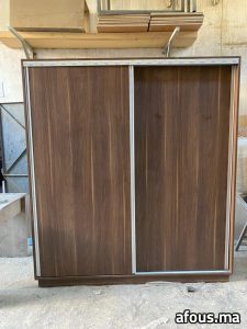 Placard coulissant en atelier — Tanger