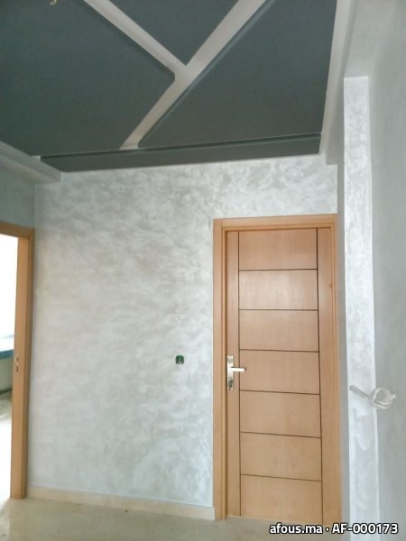 Finition décorative nacrée grise