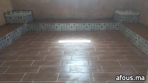Carrelage imitation bois et frise — Béni Mellal