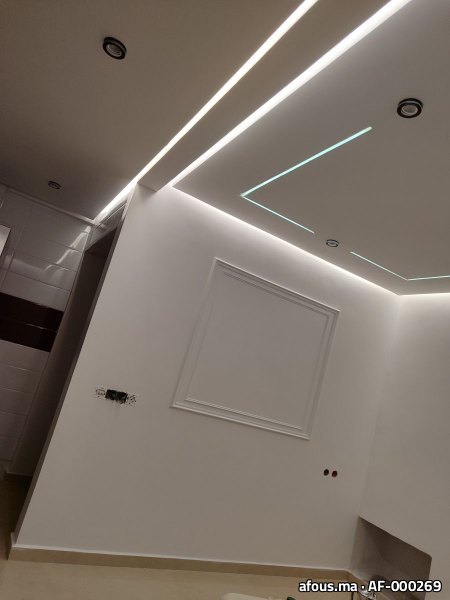 Faux plafond mouluré à éclairage LED a Kenitra