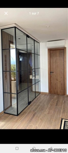 Verrière d'atelier a structure noire — Casablanca