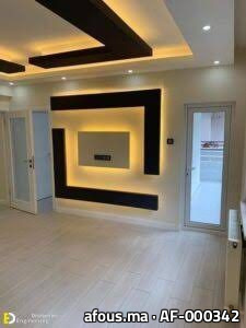 Mur télé en plâtre à niche rétroéclairée — Khémisset