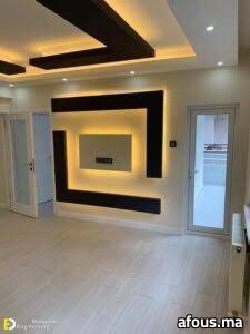 Mur télé en plâtre à niche rétroéclairée — Khémisset