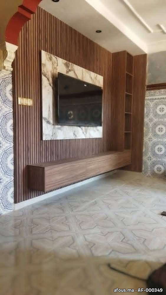 Meuble TV en marbre et bois — Mohammédia