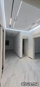 Faux plafond à cadres concentriques et motif en croix — Fkih Ben Salah
