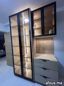 Meuble vitré à cadre aluminium noir — Skhirat