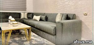 Canapé d'angle en velours gris à dossier nervuré — Tanger