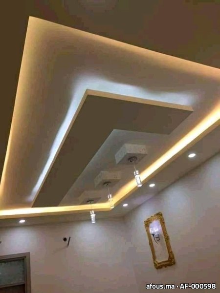Faux plafond à suspensions cubiques