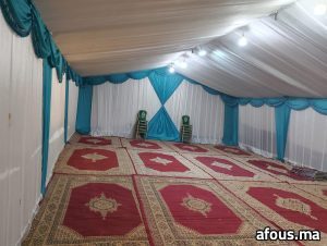 Tente de réception aux draperies turquoise — Meknès